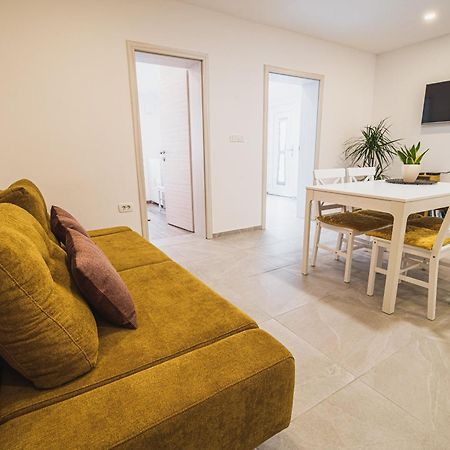 Gotar Apartment With Garden Kobarid Exteriér fotografie