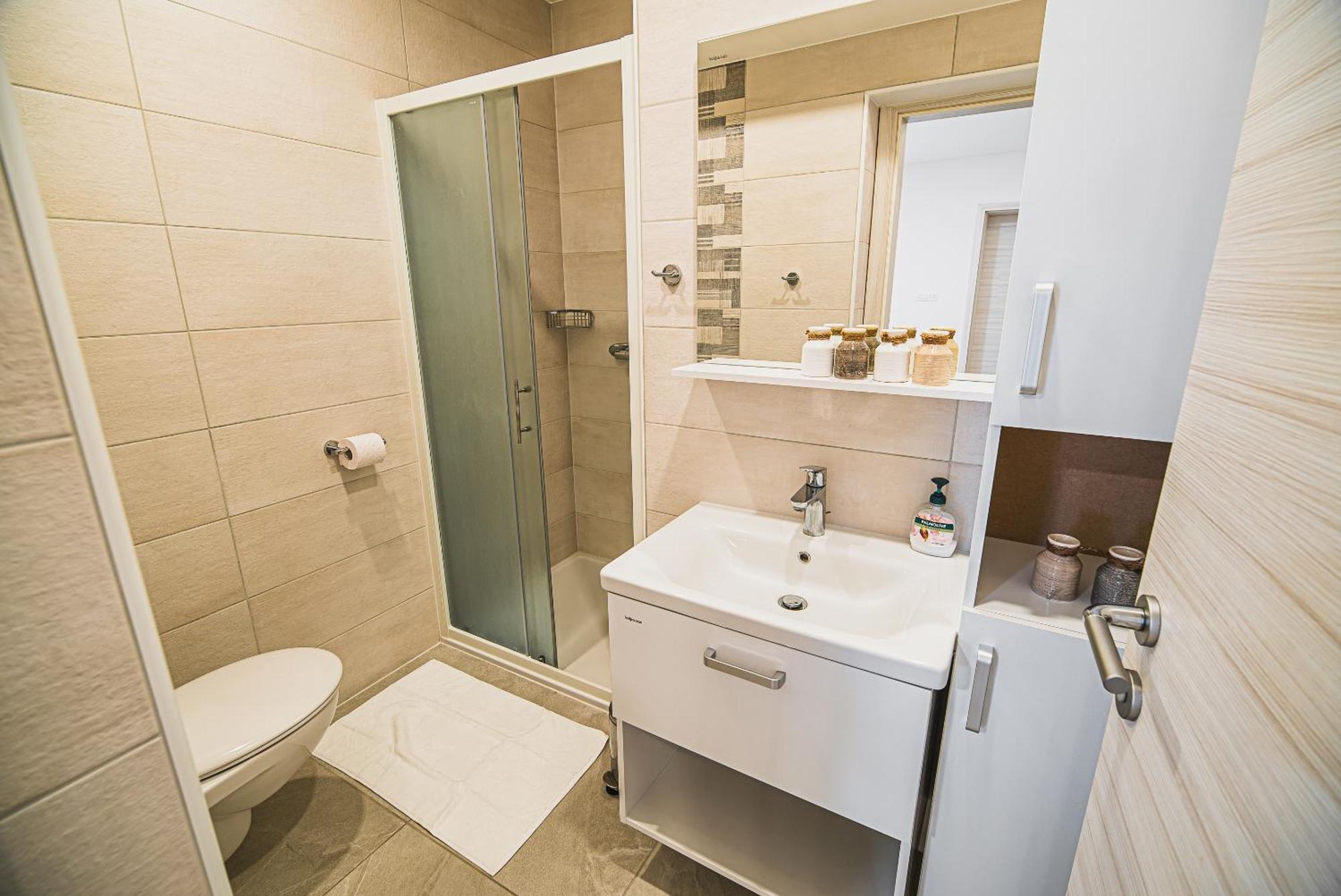 Gotar Apartment With Garden Kobarid Exteriér fotografie