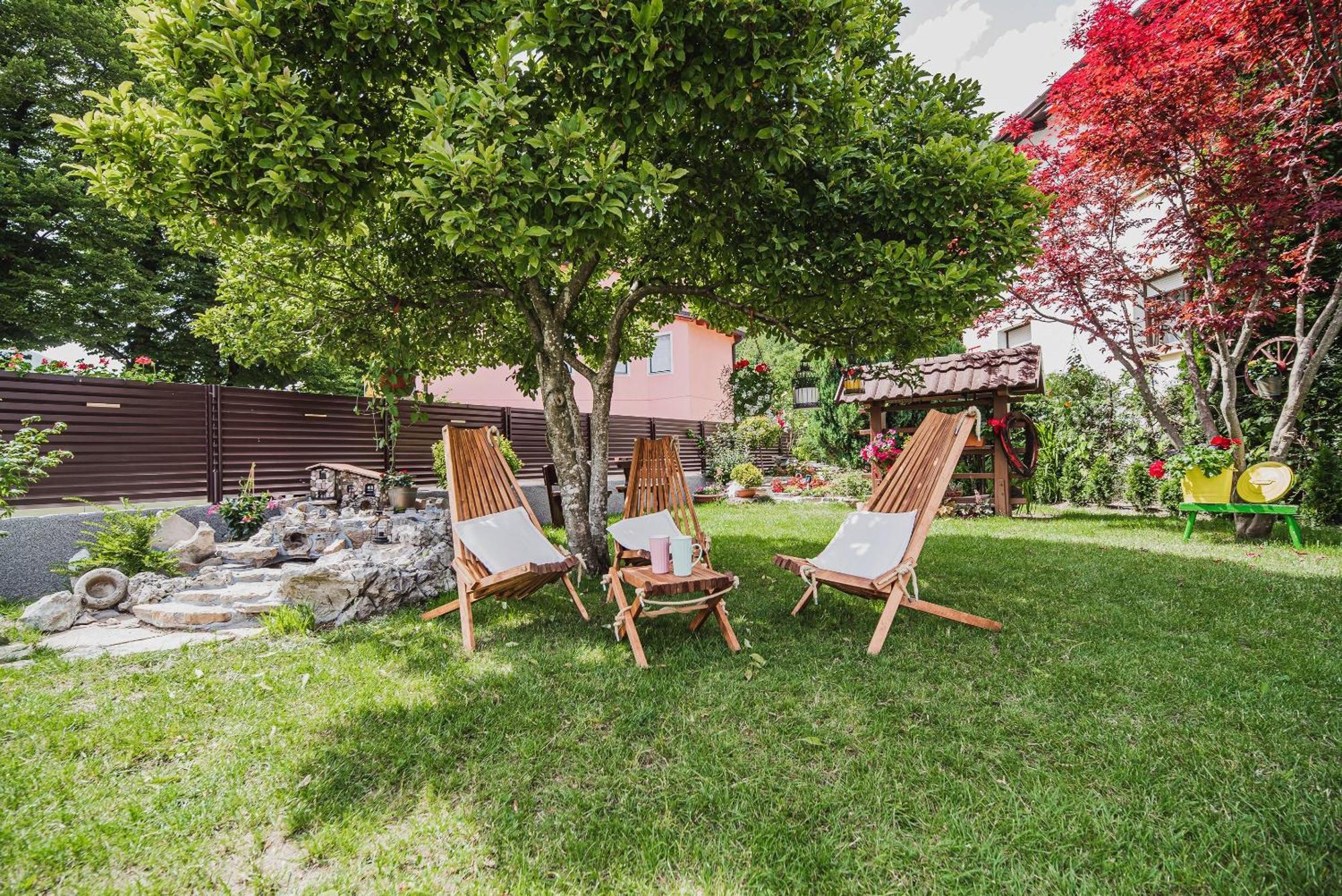 Gotar Apartment With Garden Kobarid Exteriér fotografie