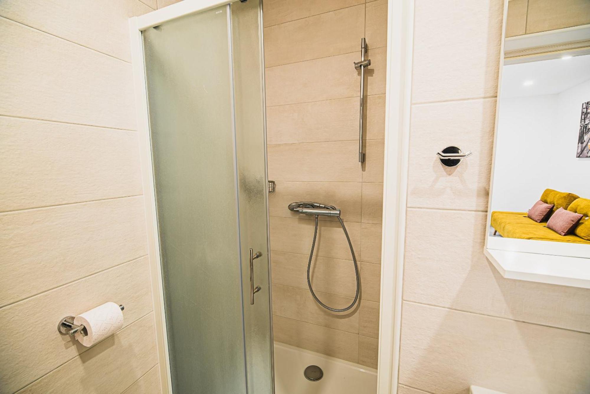 Gotar Apartment With Garden Kobarid Exteriér fotografie